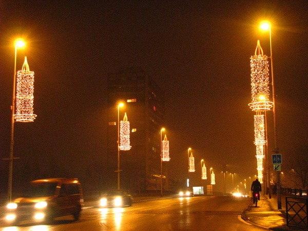 2007-12-24 17-31-20.JPG - Weihnachten in Thionville